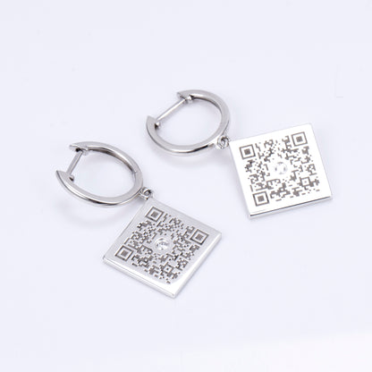 QR Code Pierce (片耳・両耳) (0.02ct)