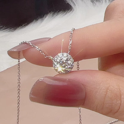 Halo Diamond Pendant (0.30ct ~ 1.50ct)